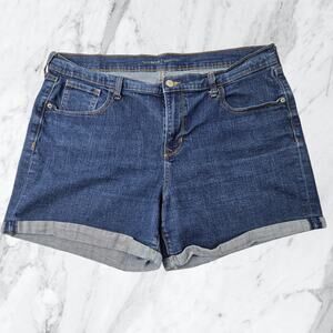 Old Navy Women's Curvy 5 inch Denim Cuffed Shorts Stretch Dark Rinse size 16